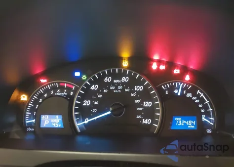 2014 Toyota Camry Le z USA, uszkodzony, nr VIN 4T1BF1FK3EU454874